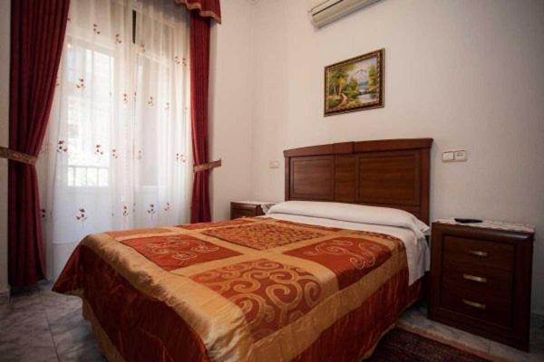 מדריד Hostal Palacios Fuencarral מראה חיצוני תמונה