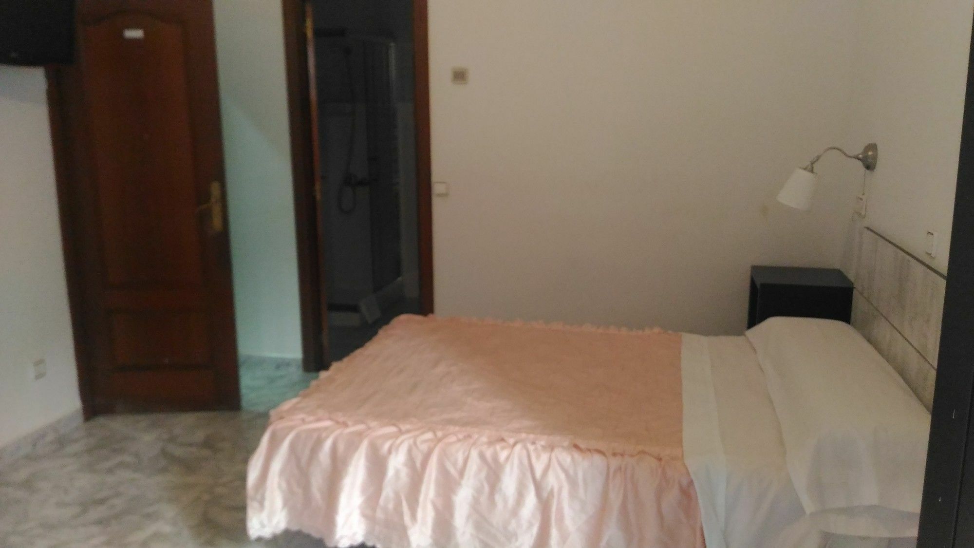 מדריד Hostal Palacios Fuencarral מראה חיצוני תמונה